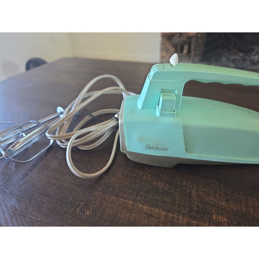 Sunbeam Mix Master Electric Hand Mixer Model HMD 1962, Works, Vintage